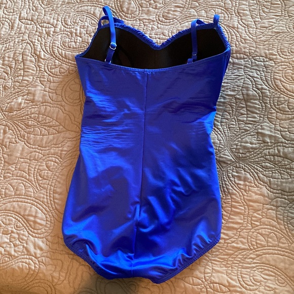 Miraclesuit One-Piece Blue Swimsuit Size 10 - Picture 2 of 4